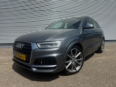 Audi Q3 - 2.0 TFSI quattro Sport S Line Edition 220 pk motor, S-Line, Leer, Trekhaak, Fullmap navi, LED verlichting, sportstoelen, panodak