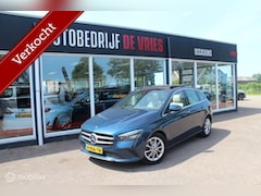 Mercedes-Benz B-klasse - 200 Full Options Pano/Leder/Sfeerverlichting