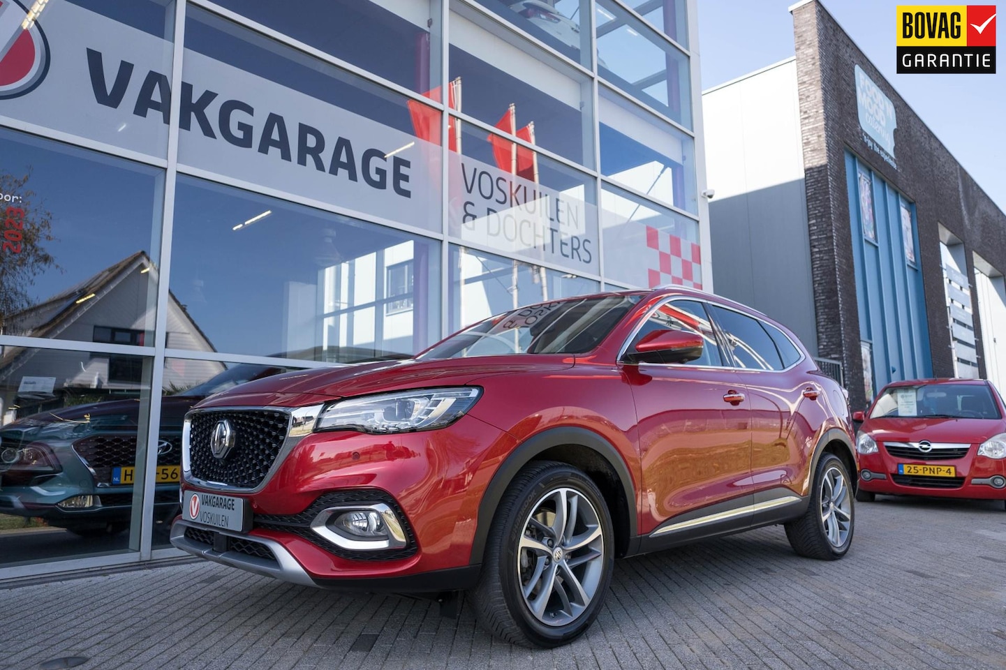 MG EHS - 1.5 TGDI Luxury |PHEV | Virtual Cockpit | Apple Carplay - AutoWereld.nl