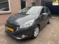 Peugeot 208 - 1.2 VTi Envy airco cruise navi nieuwe apk