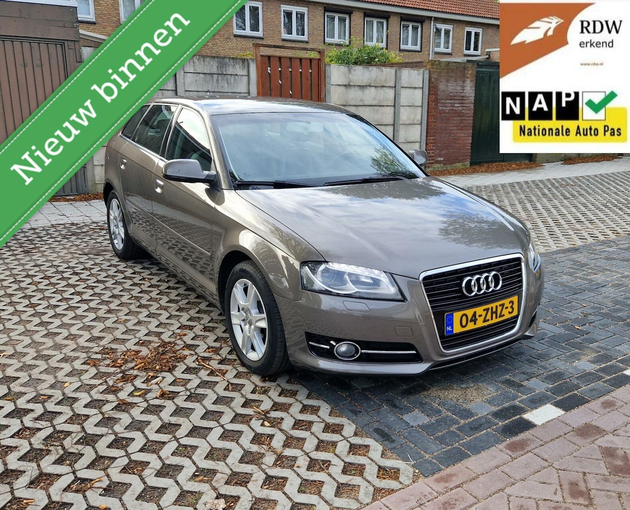 Audi A3 Sportback - 1.2 TFSI Attraction Advance 1.2 TFSI Attraction Advance - AutoWereld.nl