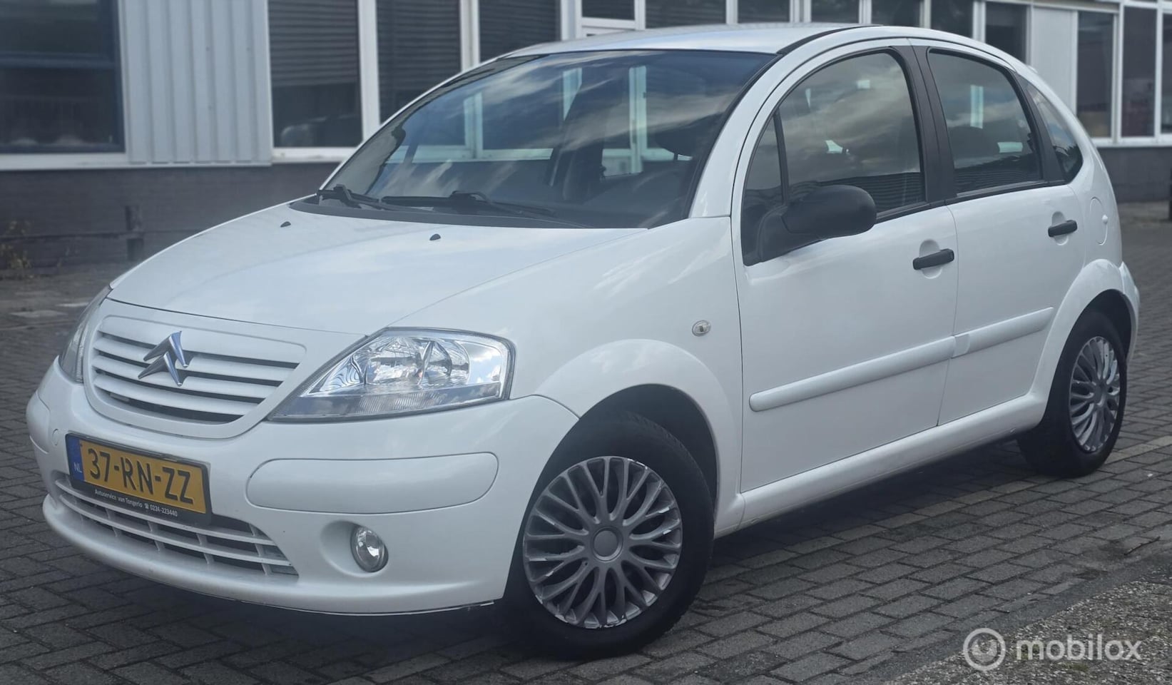 Citroën C3 - 1.4i Attraction/CruiseControl/APK/EleckRamen - AutoWereld.nl