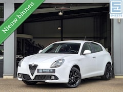 Alfa Romeo Giulietta - 1.4 Turbo 120PK |Clima|Navi|Cruise|PDC