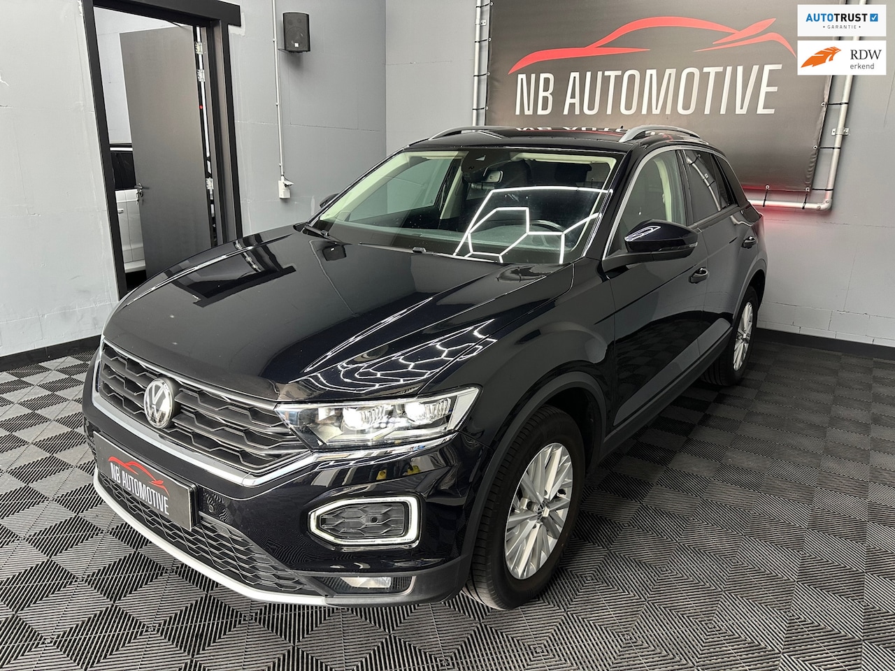 Volkswagen T-Roc - 1.5 TSI Style Aut - AutoWereld.nl