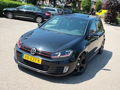 Volkswagen Golf - 2.0 GTI