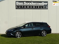 Toyota Auris Touring Sports - 1.8 Hybrid Lease pro pano dak/navi/camera/leer