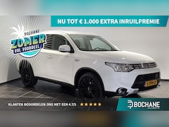 Mitsubishi Outlander - 2.0 PHEV Business Edition X-Line | Navigatie |