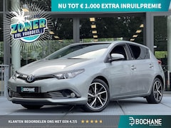 Toyota Auris - 1.8 Hybrid Black Edition | Navigatie | Cruise Control | Achteruitrijcamera