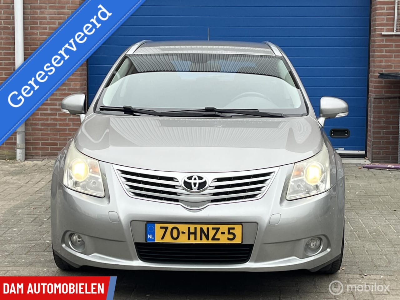 Toyota Avensis Wagon - 1.8VVTi Automaat, Camera, Navi, Cruis C - AutoWereld.nl