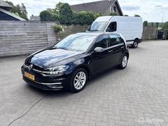 Volkswagen Golf - 1.0 TSI Trendline