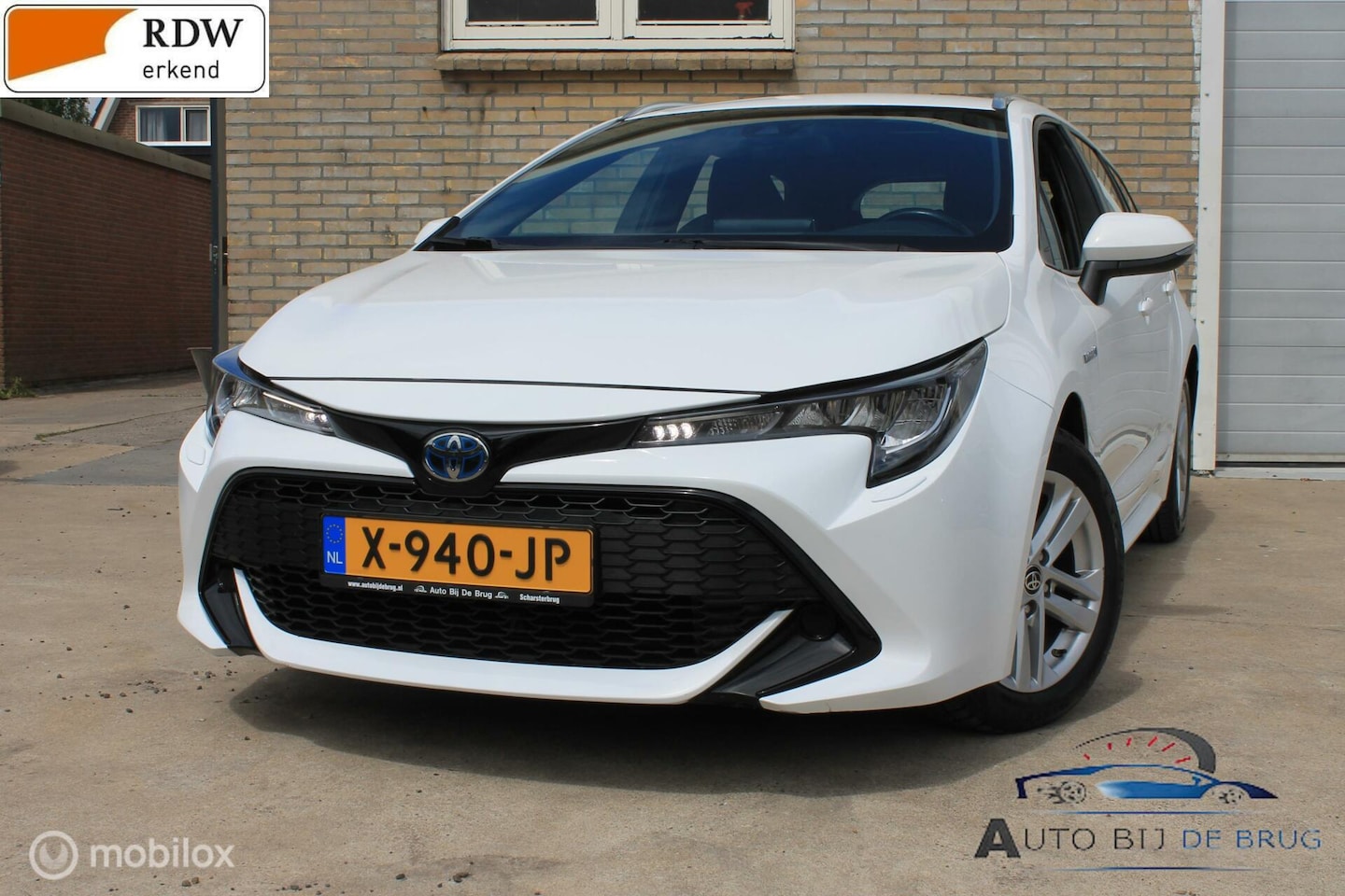 Toyota Corolla Touring Sports - 1.8 Hybrid Business Plus 1.8 Hybrid Business Plus - AutoWereld.nl