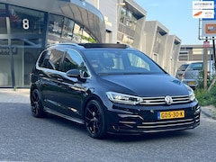 Volkswagen Touran - 1.5 TSI 3X R-LINE PANO LEDER LED CAMERA KEYLESS BOM VOLL