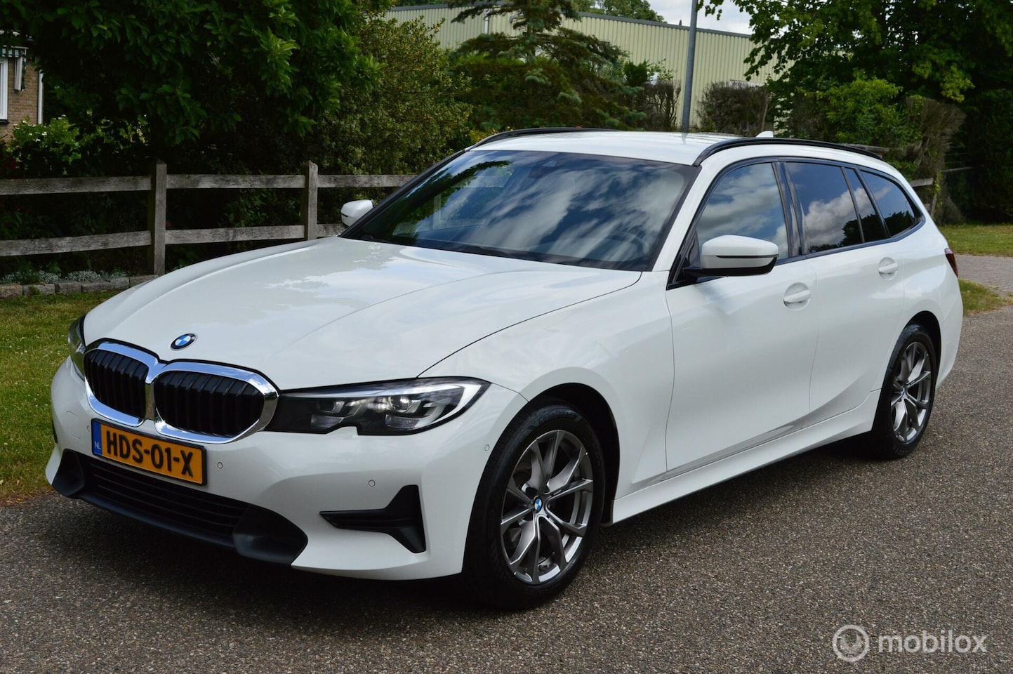 BMW 3-serie Touring - 320D High Ex. / 2021 / Virtual / Led - AutoWereld.nl