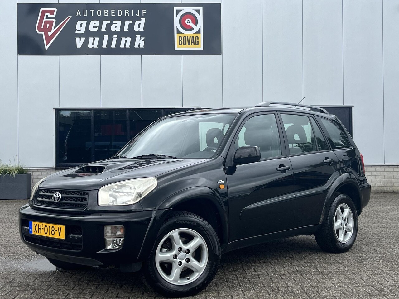 Toyota RAV4 - 2.0 D4-D Luna TREKHAAK AIRCO CRUISE LMV 5 PERS. - AutoWereld.nl