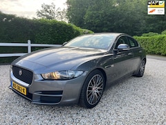 Jaguar XE - 2.0 D Pure