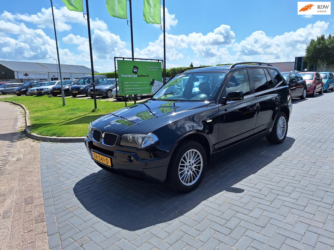 BMW X3 - 3.0i / AUTOMAAT / APK juni 2026 - AutoWereld.nl