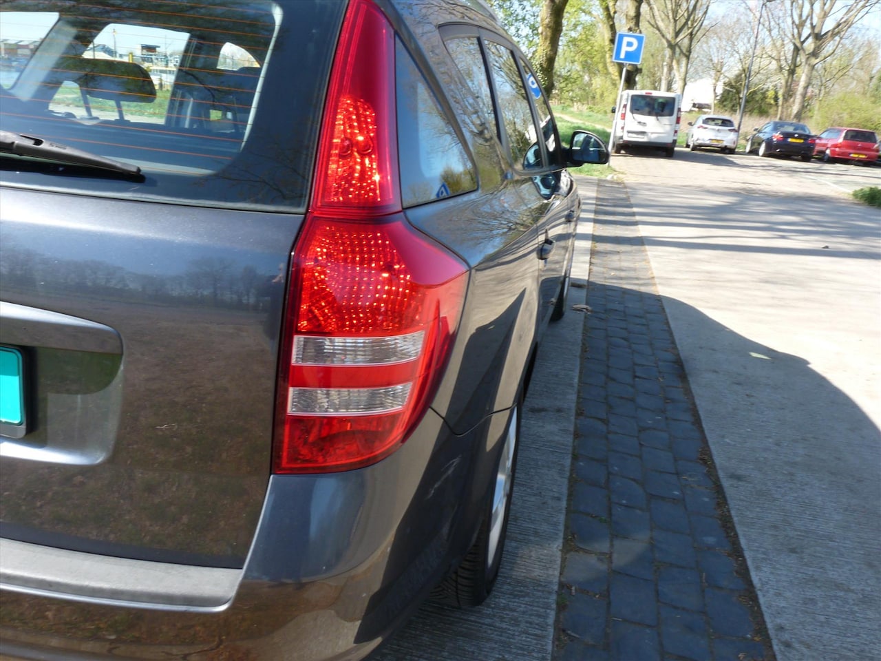 Kia Cee'd Sporty Wagon - Cee D 1.6 CVVT SPORT
