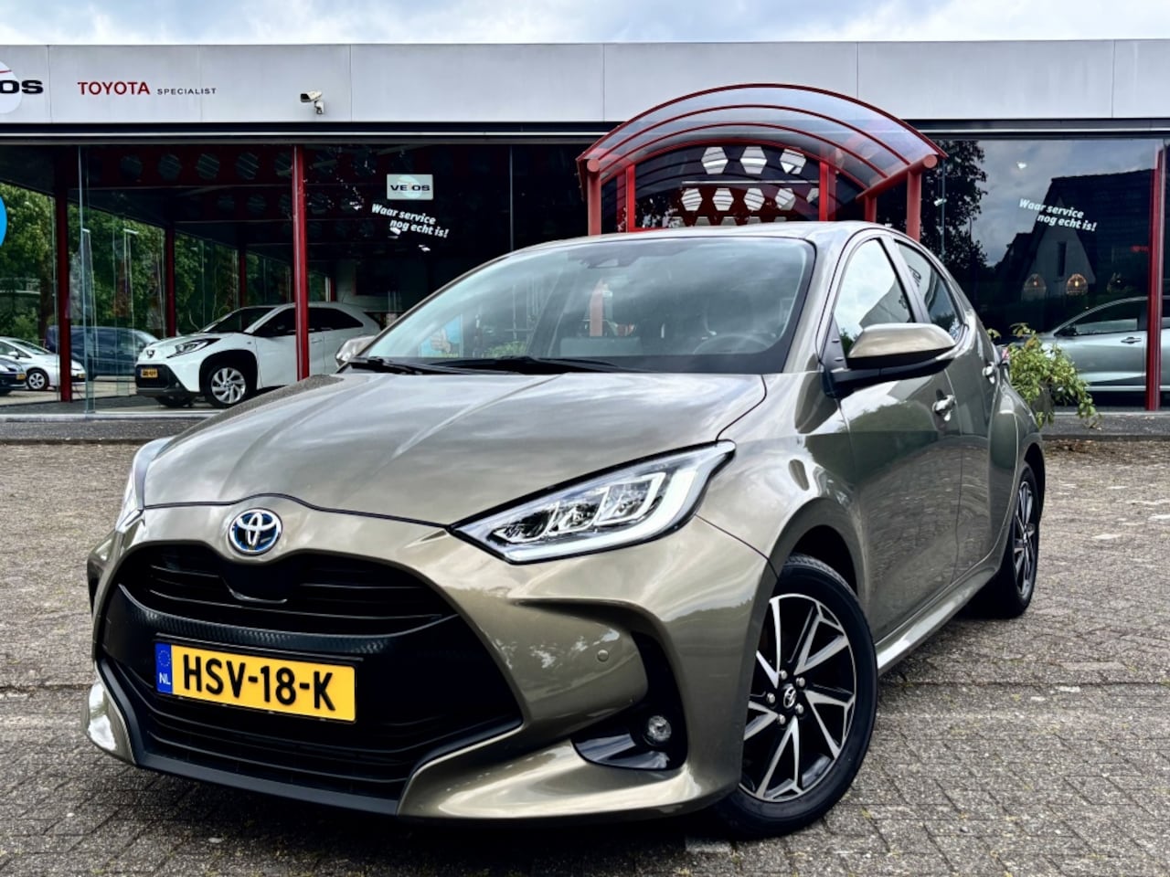 Toyota Yaris - 1.5 Hyb. Dynamic | Adapt. Cruise | CarPlay | Stoelverw. - AutoWereld.nl