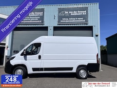 Peugeot Boxer - 330 2.2 BlueHDi 120 Lang hoog EURO 6 3 zitplaatsen Trekhaak Airco