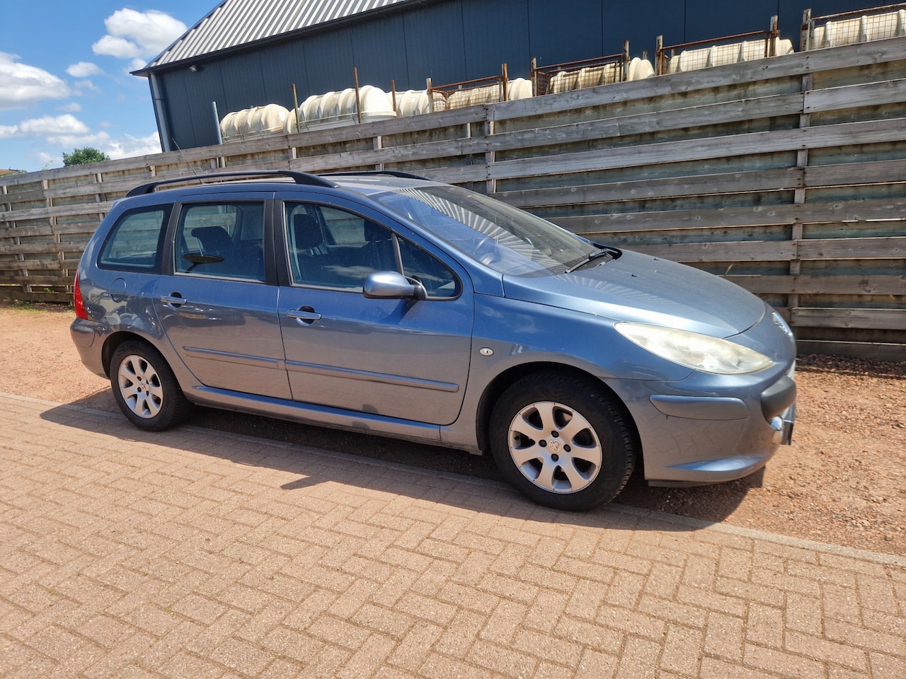 Peugeot 307 Break - 1.6-16V Premium Navigatie - AutoWereld.nl