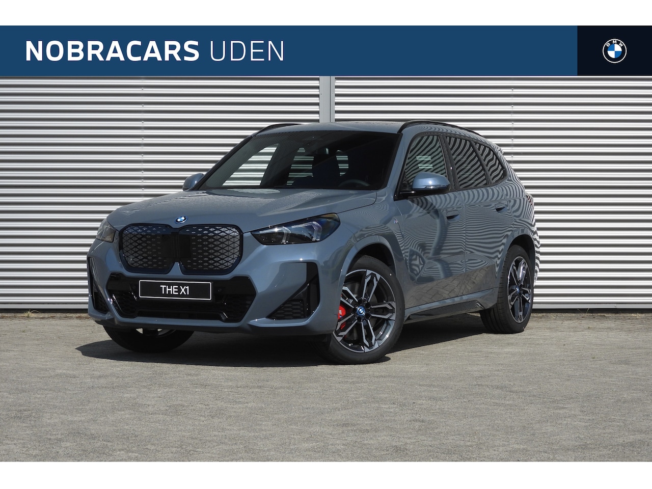 BMW iX1 - eDrive20 M Sport / Panoramadak / Trekhaak / Sportstoelen / Achteruitrijcamera / M Adaptief - AutoWereld.nl