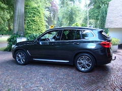 BMW X3 - xDrive30i High Executive