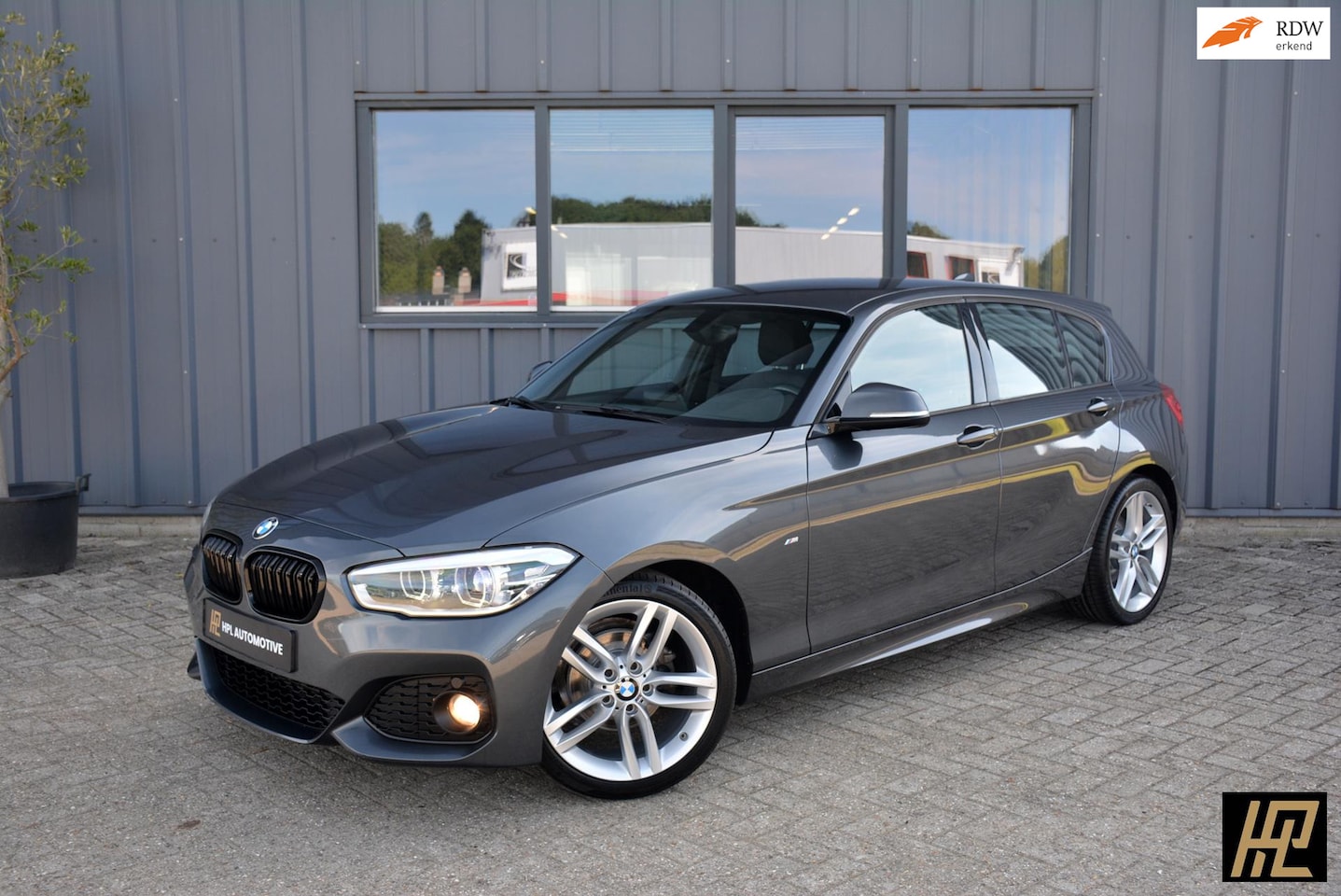 BMW 1-serie - 118i Edition M Sport Shadow High Executive 118i Edition M Sport Shadow High Executive - AutoWereld.nl