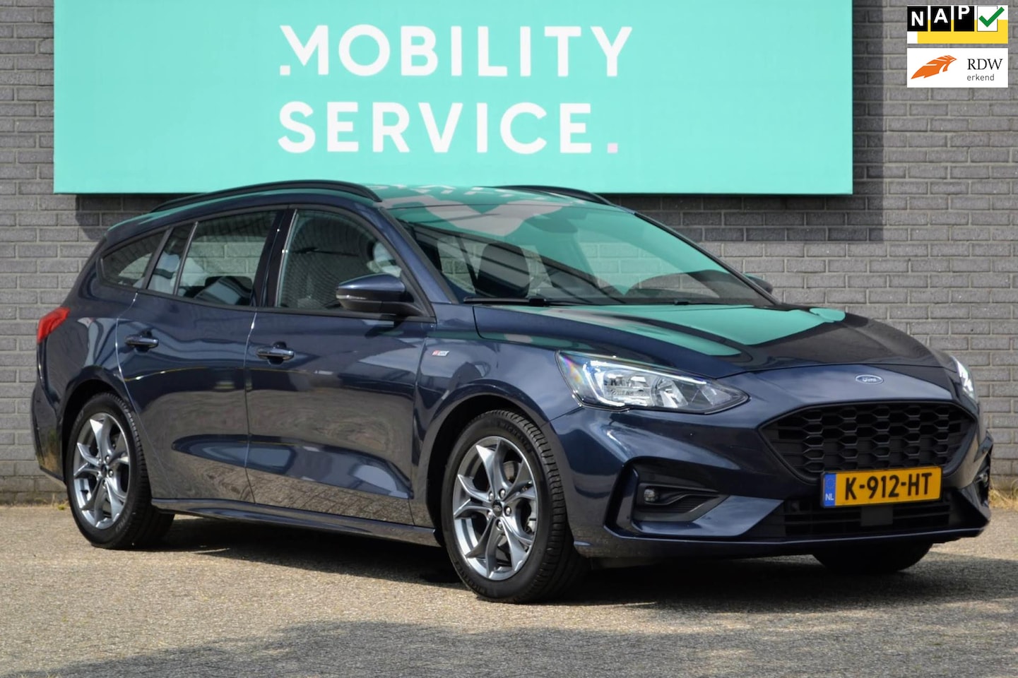 Ford Focus Wagon - 1.0 EcoBoost Hybrid ST Line Business Clima Cruise CarPlay Stoelverw CAM - AutoWereld.nl