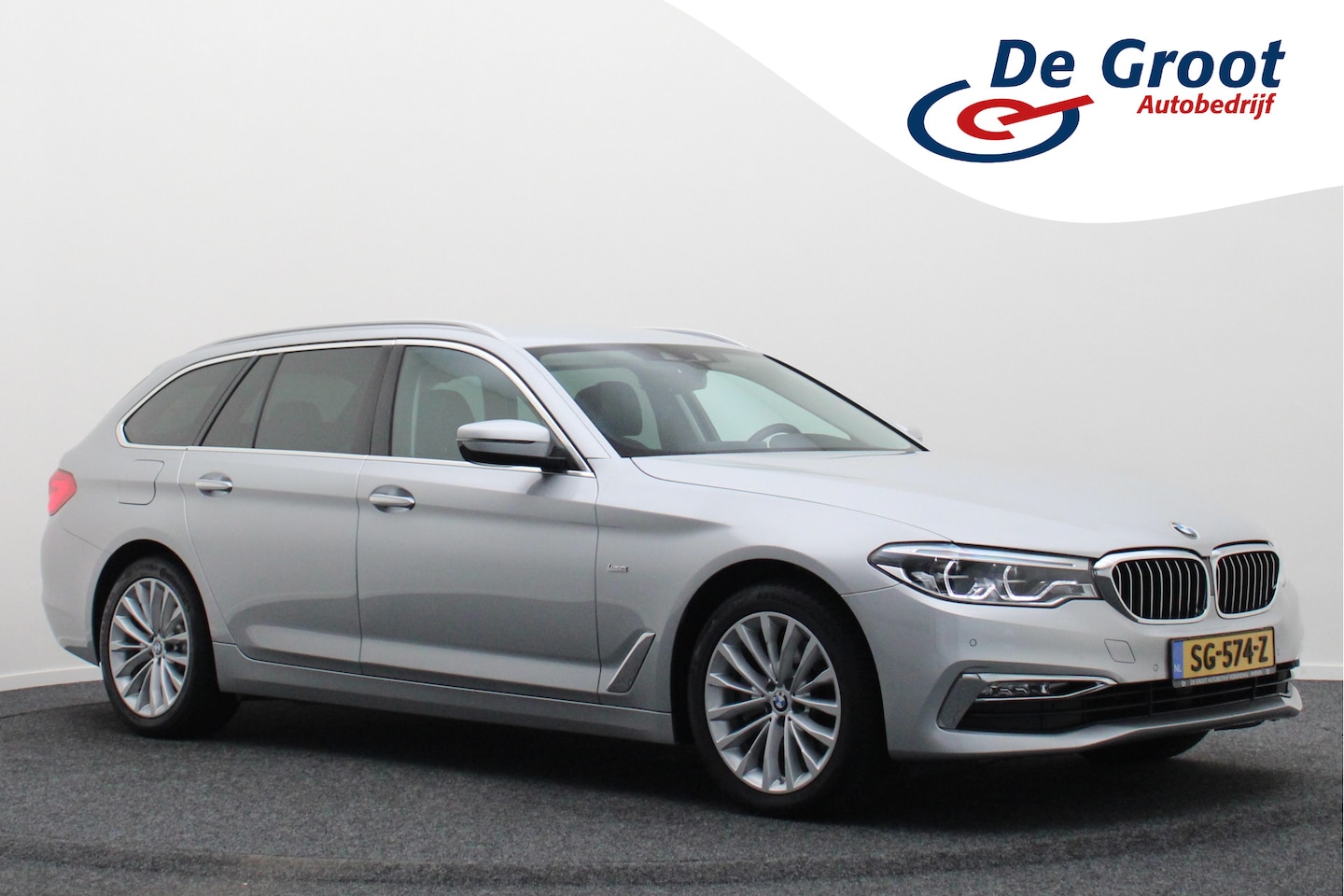 BMW 5-serie Touring - 520i High Executive 520i High Executive - AutoWereld.nl