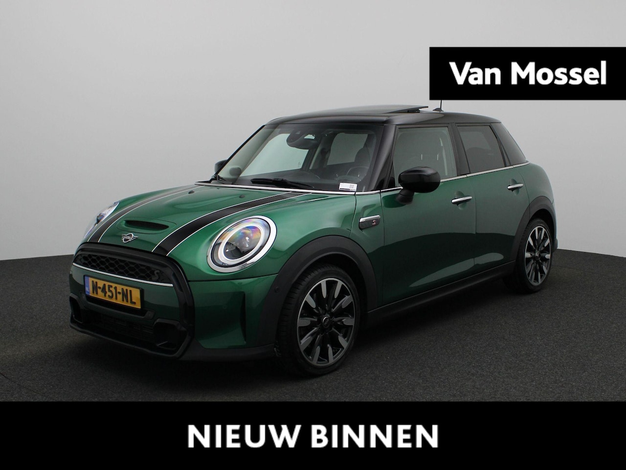 MINI Cooper S - Mini 2.0 | Panoramadak | Harman Kardon | Sfeerverlichting | Achteruitrijcamera | Digitale - AutoWereld.nl