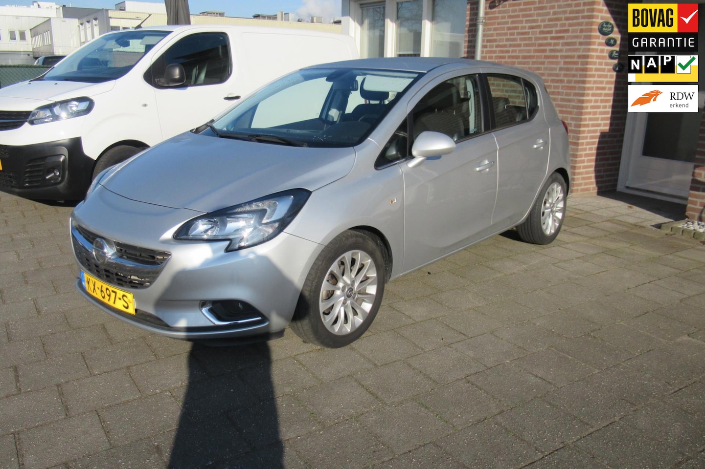 Opel Corsa - 1.4 Innovation Automaat - AutoWereld.nl