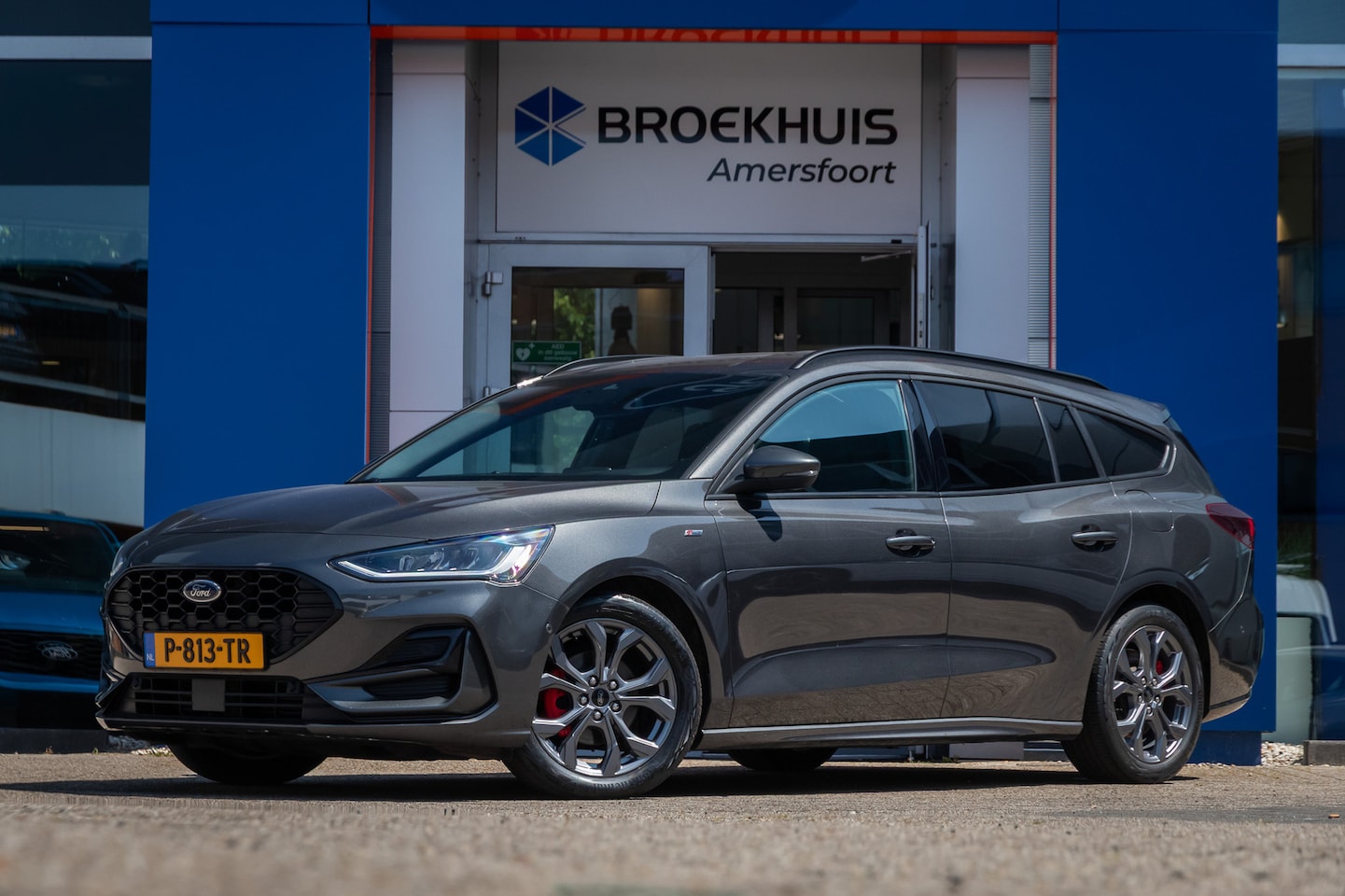 Ford Focus Wagon - 1.0 EcoBoost Hybrid ST Line Style | Winterpakket | Navigatie | Camera | Apple Carplay/Andr - AutoWereld.nl