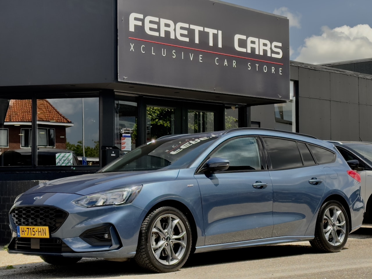 Ford Focus Wagon - 1.5 ECOBOOST AUT8 ST-LINE 150PK NAVI AIRCO PARK-ASSIST LED LMV PDC - AutoWereld.nl