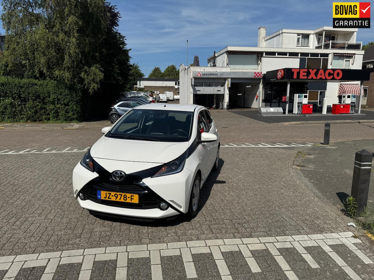 Toyota Aygo - 1.0 VVT-i x-play 1.0 VVT-i x-play - AutoWereld.nl
