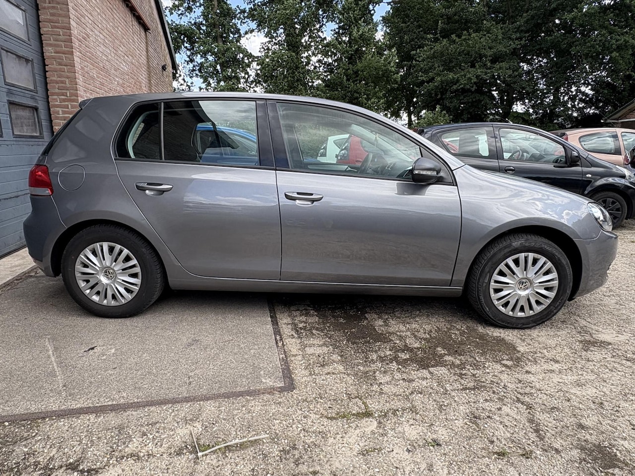 Volkswagen Golf - 1.2 TSI Trendline BlueMotion 5DRS/Airco/Carplay/NAP - AutoWereld.nl