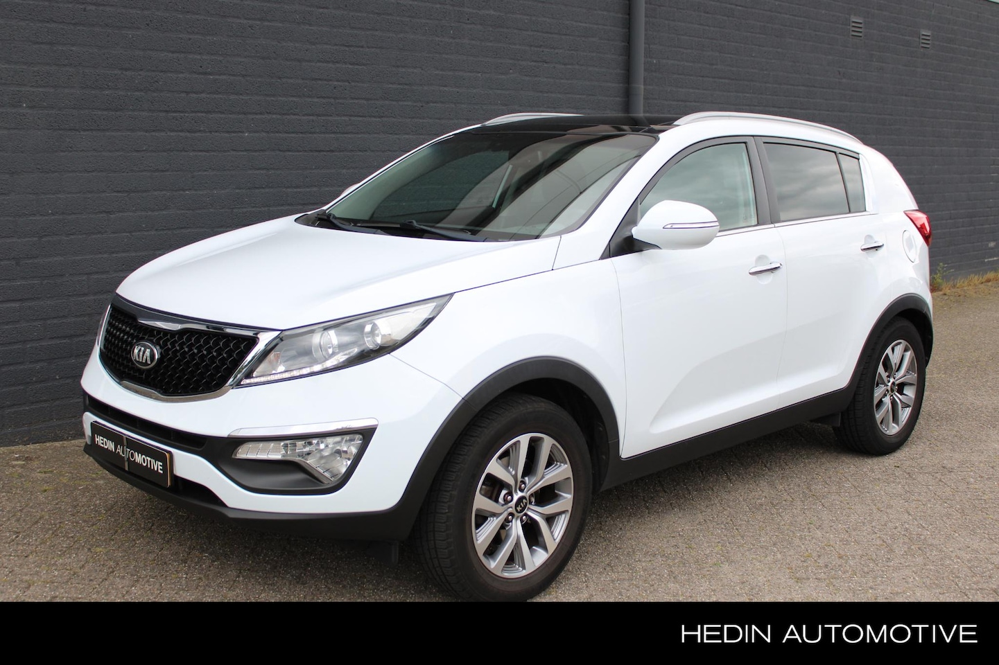 Kia Sportage - 1.6 GDI BusinessPlusLine NL-Auto | Navigatie | Camera | Climate Controle | Cruise Control - AutoWereld.nl