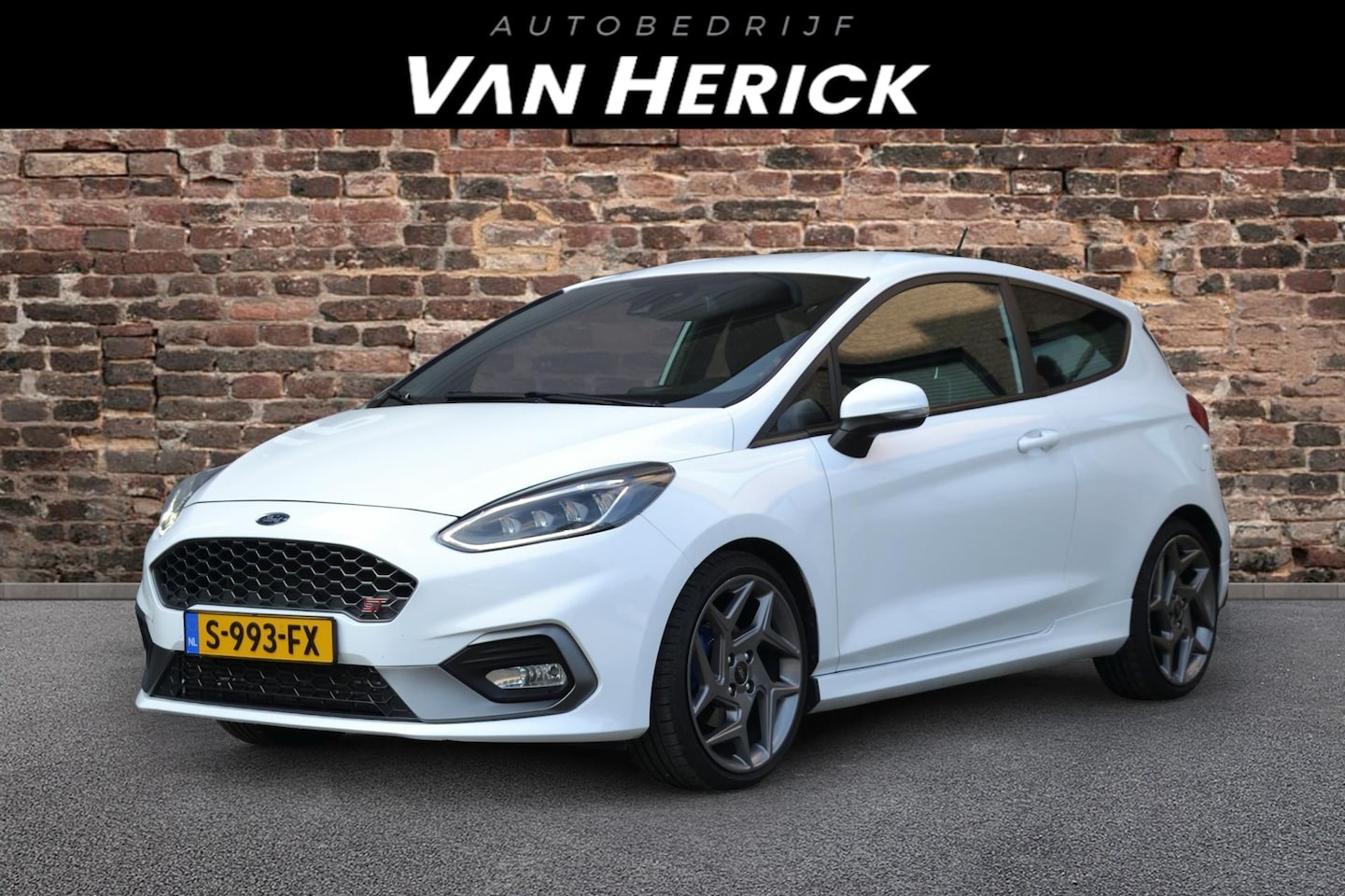 Ford Fiesta - 1.5 EcoBoost ST-3 200PK | B&O | Stoelverwarming | Dealer Onderhouden - AutoWereld.nl