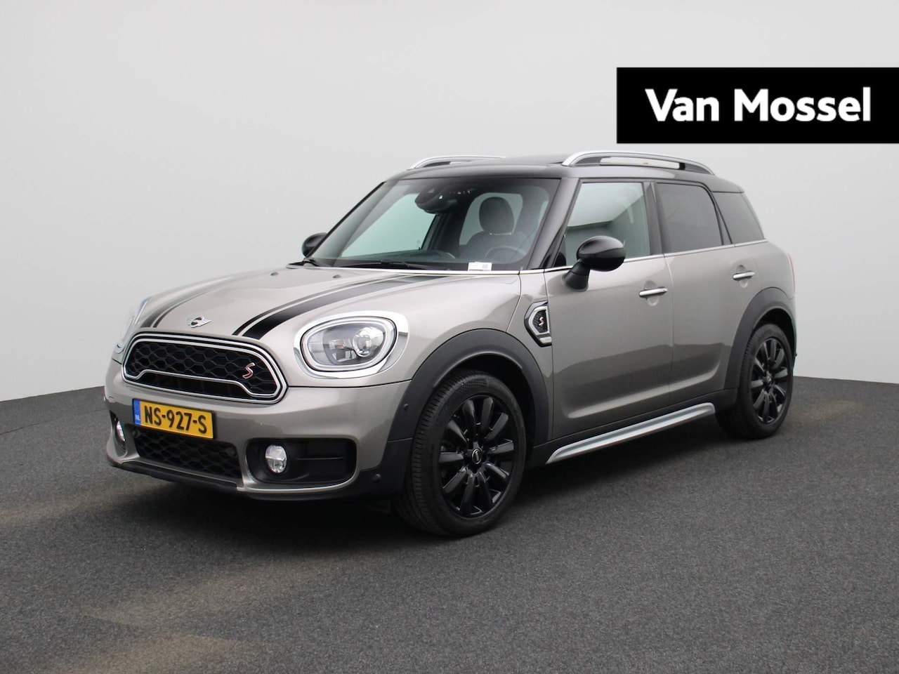 MINI Countryman - Mini 2.0 Cooper S Chili | Panorama Dak | Navigatie | Camera | Heads-Up Display | Climate C - AutoWereld.nl