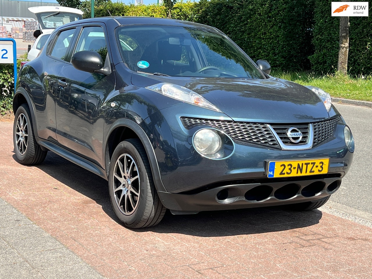 Nissan Juke - 1.6 Visia Eco *89.736KM! | NETTE AUTO - AutoWereld.nl