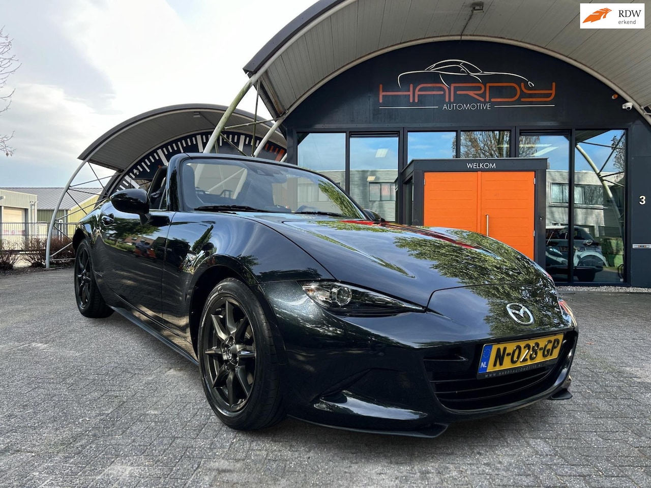 Mazda MX-5 - 1.5 SkyActiv-G 131 TS+ Leer Navigatie - AutoWereld.nl