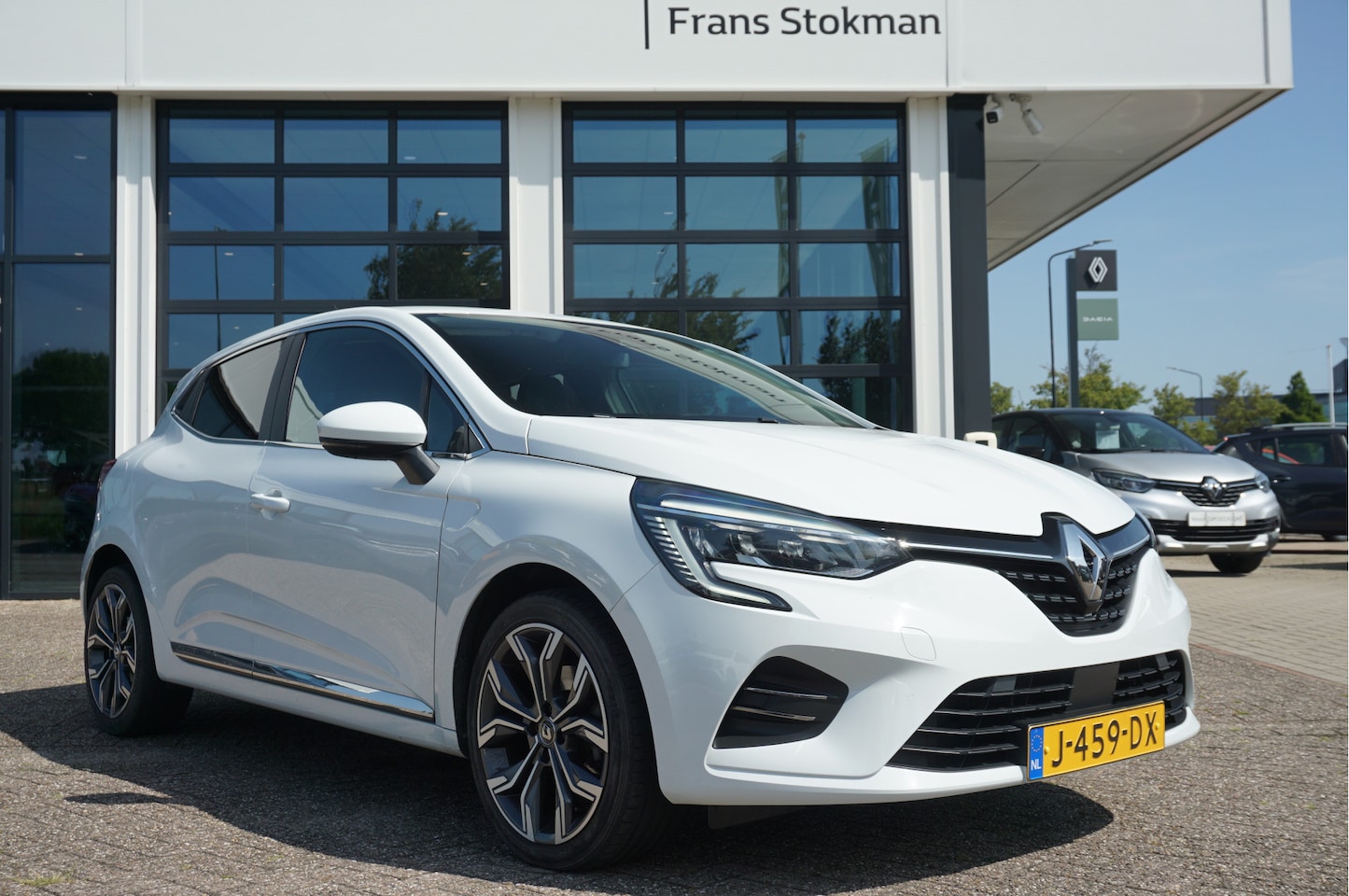 Renault Clio - 1.3 TCE EDC Intens - AutoWereld.nl