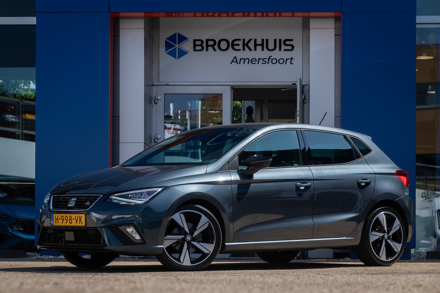 Seat Ibiza - 1.0 TSI FR Business Intense | Achteruitrijcamera | Apple Carplay/Android Auto | Clima | Na - AutoWereld.nl