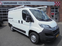 Citroën Jumper - GB 30 L1H1 2.2 120pk||Imperiaal||Trekhaak||Airco||