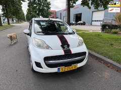 Peugeot 107 - 1.0-12V XR