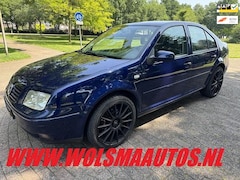 Volkswagen Bora - 1.6-16V Comfortline