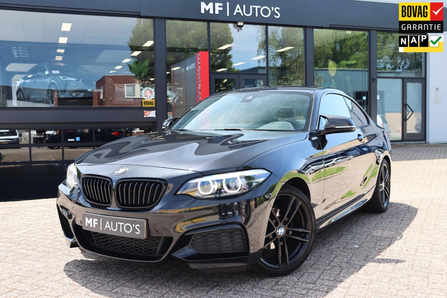 BMW 2-serie Coupé - 218i High Executive M Sport|Stoelverwarming|Navi|Keyless|Cruise Control|Camera|Leder|NAP|O - AutoWereld.nl
