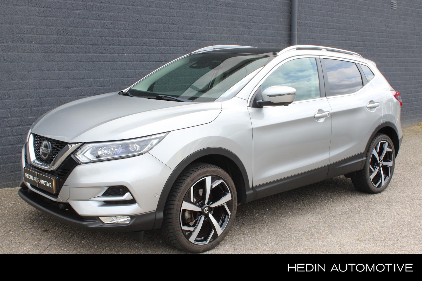 Nissan Qashqai - 1.3 DIG-T 140 PK Tekna NL-Auto | Navigatie | 360 Graden Camera | Climate Controle | Cruise - AutoWereld.nl
