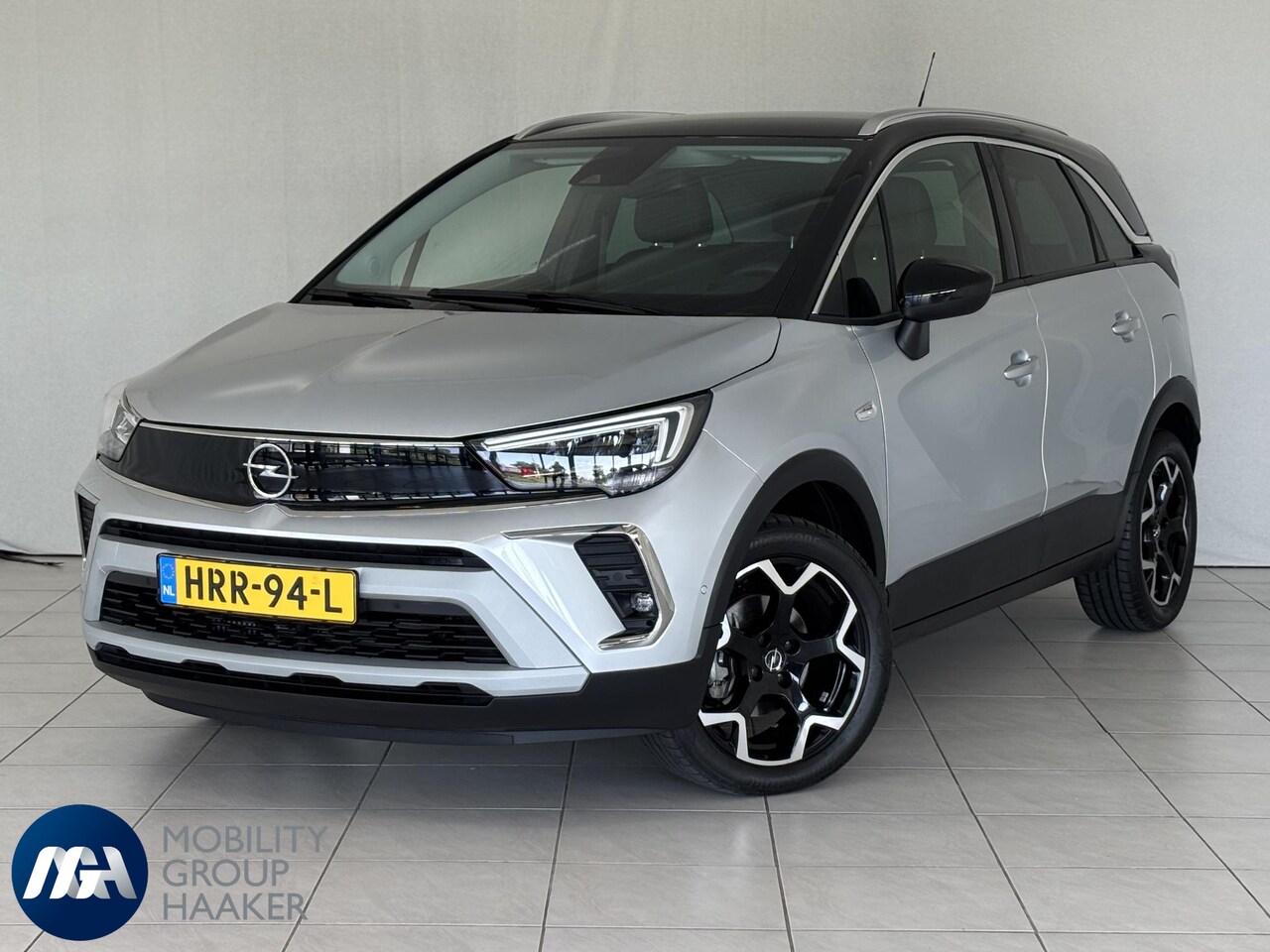 Opel Crossland - 1.2 Turbo Elegance | Apple-Android | Parkeercamera | Hoge Instap | Cruise Control - AutoWereld.nl