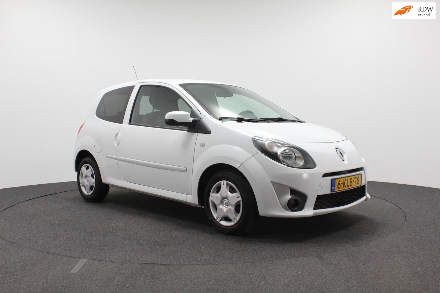 Renault Twingo - 1.2-16V Authentique | Airco | Goed onderhouden | NAP | Elektrische ramen - AutoWereld.nl