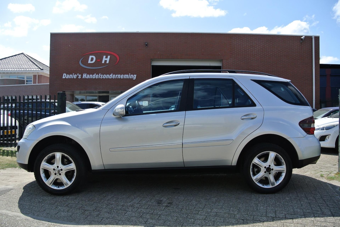 Mercedes-Benz M-klasse - 500 trekhaak inruil mogelijk - AutoWereld.nl